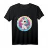 Süßes Baby-Einhorn inmitten bunter Sterne - Magisches Kinder T-Shirt für Einhorn-Fans und Fantasy-Liebhaber