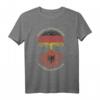 Deutsch Aufgewachsen Albanische Wurzeln - Albanien Flagge T-Shirt als Geschenk für Familie & Freunde