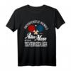 Unterschätze niemals einen alten Mann - Lustiges Tischtennis Humor T-Shirt für Freunde, Familie & Sportbegeisterte, perfekt zu Weihnachten, Vatertag & Geburtstag