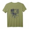 HapKitten Stratocaster American Flag Backdrop T-Shirt – Vintage Gitarren & Musik-Design für Männer und Frauen