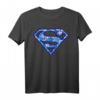 DC Superman-Logocollage T-Shirt - Offizielles Superhelden Merchandise für Fans von Batman, Wonder Woman & Superman, Perfekt als Geschenk