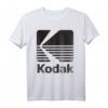 80er Jahre Vintage Kodak Logo – Schwarz T-Shirt mit klassischem Schnitt und doppeltem Saum