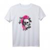 Gothic Elegance T-Shirt mit Totenkopf und Blumen – Dunkles Halloween Style für Frauen, die anders sind