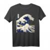 The Great Wave Kanagawa Japan T-Shirt – Kulturelles Kunst-Shirt für Männer, Frauen & Kinder als Geschenk für Manga, Anime & Kawaii Fans