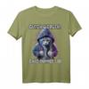 Guten Morgen? Ganz Dünnes Eis! Lustiges Katzen Kaffee T-Shirt – Sarkastisches Geschenk für Morgenmuffel, Katzen- und Kaffee-Liebhaber