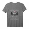 Ich Bin Die Nachtschicht Fledermaus Geschenk T-Shirt – Lustiges Geschenk für Krankenschwestern, Pflegepersonal & Nachtschichtarbeiter zu Geburtstag & Weihnachten