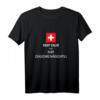 Chuchichäschtli Schweizerdeutsch T-Shirt – Lustiges Dialekt Spruchshirt mit Schweizer Kreuz für Schweiz-Liebhaber, perfekt als Geschenk