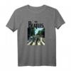 Die Beatles Crossing Abbey Road T-Shirt - Offizielles Lizenzprodukt für Beatles Fans und Musikliebhaber