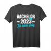 Bachelor 2023 ich habe die Prüfung bestanden T-Shirt – Originelles Abschluss-Shirt für Absolventen und Fans