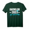 Bachelor 2023 ich habe die Prüfung bestanden T-Shirt – Originelles Abschluss-Shirt für Absolventen und Fans