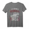 Bass Gitarre T-Shirt – Für Bassisten, Musiker & Musikliebhaber – Perfektes Geschenk zu Weihnachten & Geburtstag