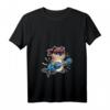 Kawaii Katze spielt Bass Gitarre T-Shirt für Katzenliebhaber und Musiker - Niedliches Anime Katzen Design für Frauen, Männer & Kinder