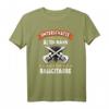 Bassist Geschenk mit Spruch – Unterschätze niemals einen alten Mann mit Bassgitarre T-Shirt für Musiker, Bandkollegen und Gig-Performances