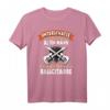 Bassist Geschenk mit Spruch – Unterschätze niemals einen alten Mann mit Bassgitarre T-Shirt für Musiker, Bandkollegen und Gig-Performances