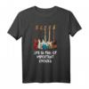 Bassgitarre Life is Full of Important Choices T-Shirt – Perfekt für Bassisten, Bassliebhaber und coole Musikgeschenke zu Weihnachten & Geburtstagen