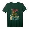 Relax The Bass Player Is Here Bassgitarre Bassist Geschenk T-Shirt – Lustiges Musiker T-Shirt für Bandmitglieder, Weihnachten & Geburtstag