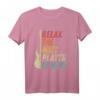 Relax The Bass Player Is Here Bassgitarre Bassist Geschenk T-Shirt – Lustiges Musiker T-Shirt für Bandmitglieder, Weihnachten & Geburtstag