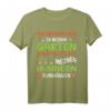 Im Garten arbeiten mit Hühnern rumhängen - Lustiges Gärtner T-Shirt für Hühnerbesitzer und Gartenliebhaber