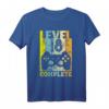 Lustiges 18. Geburtstag T-Shirt für Jungen & Mädchen - Witzige Geschenkidee & Deko für 18 Jahre Feier