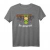 Lustiges Schildkröte Motiv T-Shirt mit Spruch 'Be Different oder Sei anders' – Perfektes Geschenk für Tierliebhaber, Geburtstags- & Weihnachtsgeschenk