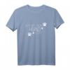 Der mit dem Hund geht Hundeliebhaber T-Shirt - Klassischer Schnitt, doppelt genähter Saum, perfektes Geschenk für Hundebesitzer