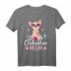 Niedliches Chihuahua Mama T-Shirt mit Sonnenbrille & Blumen – Perfektes Geschenk für Hundemütter & Chihuahua-Liebhaberinnen