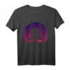 Lila Bonsai Sonnenuntergang T-Shirt – Surreales Japan-Design in Retro-Optik für Natur- und Sonnenuntergang-Fans