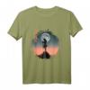 Futuristischer Geister Samurai T-Shirt - Japanische Cyberpunk Streetwear für Anime- und Samurai-Fans mit Mond und Katana Design