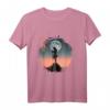 Futuristischer Geister Samurai T-Shirt - Japanische Cyberpunk Streetwear für Anime- und Samurai-Fans mit Mond und Katana Design
