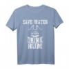 Rum Drinker Save Water Drink Rum Schatzjäger T-Shirt - Humorvolles Geschenk für Piraten, Schatzjäger & Rum-Fans