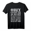 Obey Consume Submit Do Not Question Conform Watch TV T-Shirt – Provokatives Statement für Rebellion und Individualität