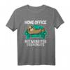 Lustiges Mitarbeiter des Monats Home Office T-Shirt mit Faultier Motiv – Perfekt für Anerkennung, Geburtstagsgeschenke und Mitarbeitermotivation