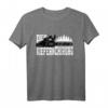 Kiefernchirurg Holzfäller T-Shirt mit Kettensäge - Für Waldarbeiter, Forstwirte & Naturfreunde