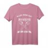 Alles wird gut der Meister ist jetzt da - Lustiges Handwerker Meister T-Shirt für Elektriker, Maler, Kfz und Bauhandwerker nach der Meisterprüfung