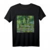 Monets Seerosen und japanische Brücke T-Shirt – Kunstliebhaber Geschenk mit Impressionismus-Motiv