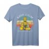 Keep Calm and Say Fuck It Buddha Quotes Shirt - Humorvolles Zen, Yoga und Karma T-Shirt für Freunde, Familie und Studenten