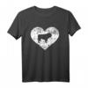 Englische Bulldogge Herz T-Shirt – Klassisch geschnittenes Hunde Design für Bulldoggen Fans und Tierliebhaber