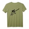 Shaolin Kungfu Kämpfer mit chinesischer Hellebarde - Martial Arts T-Shirt für Kampfsportfans