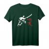 Shaolin Kämpfer mit chinesischer Hellebarde & Kungfu Schrift T-Shirt - Klassisch geschnitten, doppelt genähter Saum