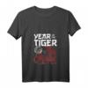 Damen Year Of the Tiger Chinese Zodiac T-Shirt mit V-Ausschnitt – Perfekt für Chinesisches Neujahr & Tiger-Jahr Feierlichkeiten