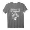Zum Zocken geboren T-Shirt – Lustiges Gaming Design für PC, PS5 & Konsole – Perfektes Geschenk für Gamer und Zocker zum Geburtstag