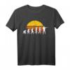 Evolution Schießsport T-Shirt – Lustiges Gewehr Sport Motiv für Schützen, Jäger & Hobby-Sportschützen als Geschenkidee