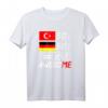 50 % Türkisch 50 % Deutsch T-Shirt – Stolz auf doppelte Herkunft, ideales Geschenk für Deutsch-Türken und Deutsch-Türkinnen