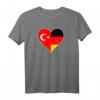 Türkei Deutschland T-Shirt - Deutsch-Türkische Freundschaft mit Flaggenmotiv für Stolz und kulturelle Verbundenheit