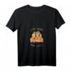 Damen Faultier T-Shirt mit V-Ausschnitt - Bleib zu Hause und entspanne dich, bequemes Chill-Design von Vincent Trinidad