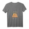 Damen Faultier T-Shirt mit V-Ausschnitt - Bleib zu Hause und entspanne dich, bequemes Chill-Design von Vincent Trinidad