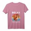 Damen Vintage Eichhörnchen T-Shirt mit V-Ausschnitt – Entspann dich, wir sind alle verrückt, perfektes Geschenk für Tierliebhaber, Freunde & Familie