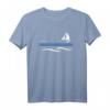 Segelboot auf Wasser T-Shirt – Perfekte Geschenkidee für Segler, Wassersportler & Sommerurlauber