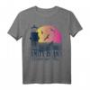 HapKitten T-Shirt mit Amity Island Leuchtturm & Sonnenuntergang - Official Licensed Geburtstagsdesign