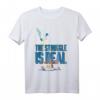 HapKitten Roadrunner The Struggle Is Real T-Shirt – Lustiges WB Cartoon offiziell lizenziertes Geschenk für Fans & Freunde